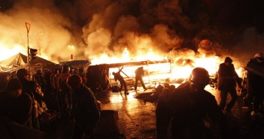 Stire din Actualitate : Separatiștii proruși amenință că vor "arde și distruge totul"