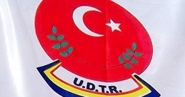 Stire din Politică-Administrație : UDTR promovează tradițiile turcești printr-o paradă a costumelor