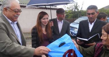 Membrii comunității turce din Cumpăna, gazdă pentru diplomatul american Kendra Pace - 2