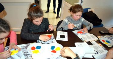 Stire din Politică-Administrație : Atelier de creație organizat de UDTR pentru elevii care studiază limba turcă