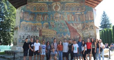 Tinerii dansatori de la UDTR s-au antrenat în tabără, la Suceava - 2