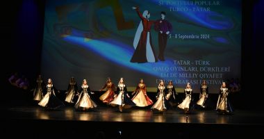 Prefectul Județului Constanța, la Festivalul UDTTMR:„O mie de tratate diplomatice sau economice nu reușesc să creeze punți de comunicare între oameni așa cum o fac muzica și dansul” - 5