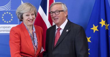Stire din Actualitate : "UE este dispusă să aducă noi clarificări, dar nu va renegocia acordul"