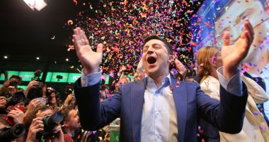 Stire din Actualitate : UE salută puternicul atașament al Ucrainei față de democrație după alegerea lui Zelenski