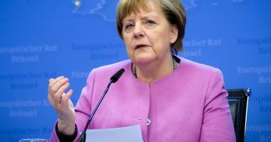 Stire din Actualitate : "UE trebuie să încheie rapid după Brexit un acord de comerț liber cu Londra"