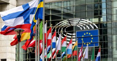Stire din Actualitate : Românii sunt sceptici cu privire la Uniunea Europeană, chiar dacă recunosc beneficiile. Iată de ce