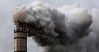 Stire din Economie : Uniunea Europeană a redus cu 18% emisiile de gaze în atmosferă