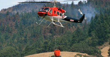 UE va cumpăra avioane și elicoptere pentru combaterea incendiilor