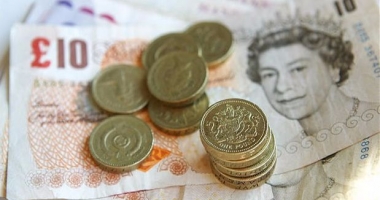 Stire din Actualitate : EFECTUL BREXIT. Lira sterlină s-a prăbușit la minimul ultimilor 31 de ani