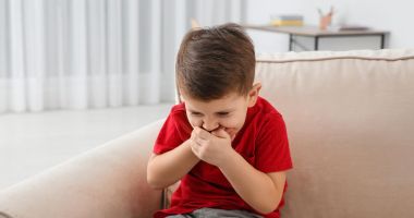 Stire din Sănătate : Ulcerul afectează şi copiii. Simptomele apar, în special, după masă