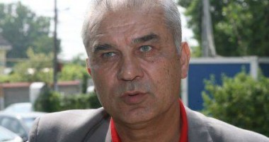 Stire din Sport : Anghel Iordănescu, "noul" director tehnic al FRF