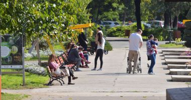 Stire din Social : Ultima zi de vară tomnatică. De mâine, vin ploile