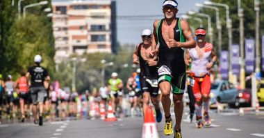 Stire din Sport : Ultimele zile de înscrieri la triatlonul din Mamaia