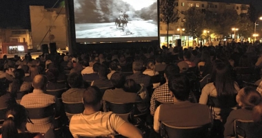 Stire din Cultură-Educație : Ultimele proiecții din Festivalul Nomad Village