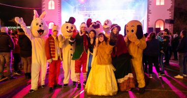 Stire din Social : Ultimul week-end la Festivalul Iernii