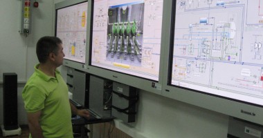 Absolvenții Facultății de Electronică vor primi brevetul de ofițer - 3