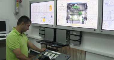 Absolvenții Facultății de Electronică vor primi brevetul de ofițer - 4