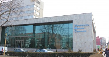 Stire din Cultură-Educație : Universitatea Maritimă Constanța/204 candidați înscriși în prima zi