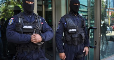 Galerie Foto / DGA A LUAT LA PURICAT UMC. Profesori și studenți, acuzați de corupție. Cum se promovau examenele contra-cost - 10