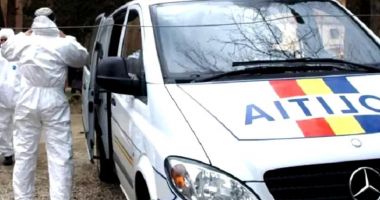 Stire din Eveniment : Un bărbat și-a incendiat iubita de Ziua Îndrăgostiților. Alte trei persoane au luat foc