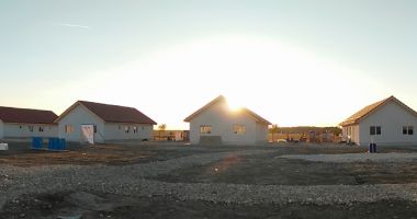 Un acoperiș deasupra capului  pentru opt familii sărmane, din Cumpăna - 5