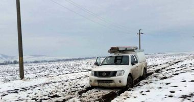 Stire din Social : Unde poți suna dacă ai probleme cu curentul electric