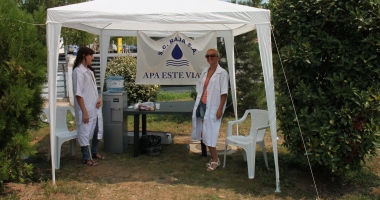 Stire din Social : Unde puteți cere ajutor dacă vi se face rău pe stradă din cauza căldurii