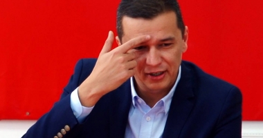 Stire din Economie : Unde se duc banii pe care îi tot împrumută România?