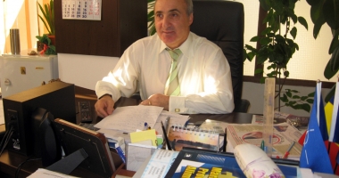 Stire din Economie : Unde sunt voucherele de vacanță? De ce nu ajung în turismul balnear?