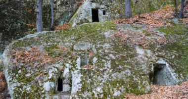 Stire din Actualitate : UNESCO a desemnat 8 noi Geoparcuri Globale, printre care și un ținut din România
