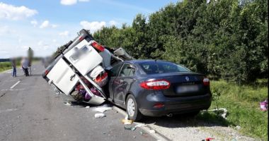 GALERIE FOTO-VIDEO. Un nou accident grav cu două autovehicule din România s-a produs în Ungaria
