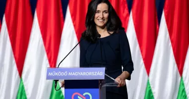Stire din Actualitate : Ungaria cere Ucrainei să restabilească drepturile minorității maghiare