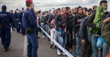 Ungaria a restricționat permisele de ședere pentru imigranți