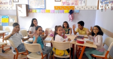 Stire din Cultură-Educație : Un interesant proiect de voluntariat desfășurat la Școala nr. 11