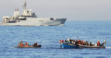 Stire din Actualitate : Uniunea Europeană revizuiește mandatul operațiunii Sophia