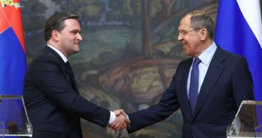 Stire din Actualitate : Uniunea Europeană are întrebări serioase legate de consultările purtate de Serbia şi Rusia