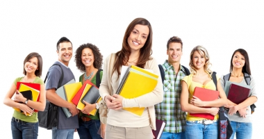 Premii pentru cei mai merituoși studenți constănțeni, la Gala Studenților Români în Străinătate