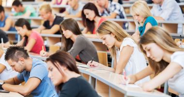 Stire din Cultură-Educație : Universitatea „Ovidius” vrea să atragă studenţi din Albania