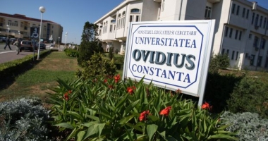 Stire din Cultură-Educație : ÎNCEP ÎNSCRIERILE LA FACULTATE! Ce trebuie să știe candidații de la Universitatea Ovidius