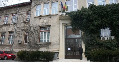 Stire din Cultură-Educație : Universitatea Ovidius intră în reorganizare