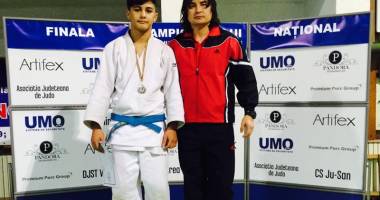 Stire din Sport : Un japonez - Ken Uemura - duce Constanța pe podium
