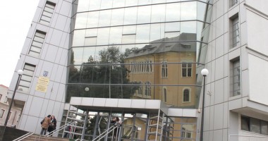 Stire din Eveniment : Un judecător constănțean vrea la Ministerul Justiției