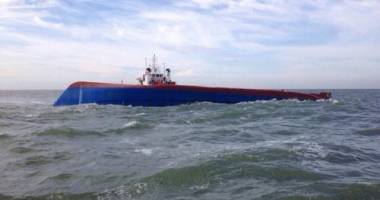 Un marinar mort și cinci dispăruți, de pe o navă care s-a răsturnat - 2