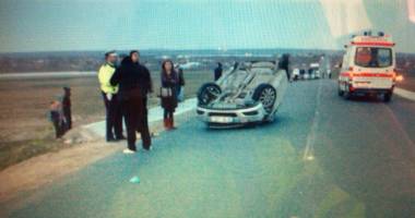 Stire din Eveniment : ACCIDENT RUTIER TERIBIL, ÎN JUDEȚUL CONSTANȚA. Tânăr de 18 ani, MORT! Un alt pasager se zbate între viață și moarte