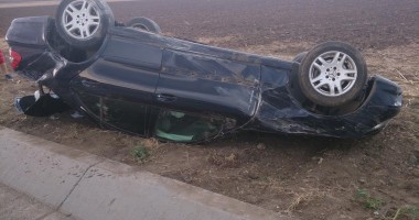 FOTO. Accident rutier între Constanța și Tulcea. O mașină cu demnitari de la Consiliul Europei s-a răsturnat - 2