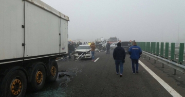Un nou accident de amploare  pe Autostrada Soarelui.  Peste 20 de persoane rănite - 2