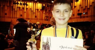 Stire din Cultură-Educație : Un nou premiu pentru actorie la Colegiul Național de Arte "Regina Maria"