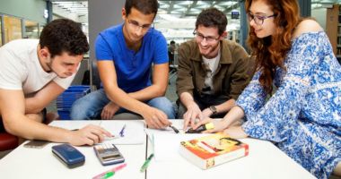 Stire din Cultură-Educație : Un nou proiect Erasmus la Liceul Teoretic „Ovidius”