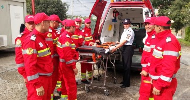 Stire din Eveniment : Un nou punct SMURD, la Tuzla / Galerie foto