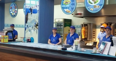 Stire din Social : Un nou restaurant cu specific grecesc se deschide la Constanța